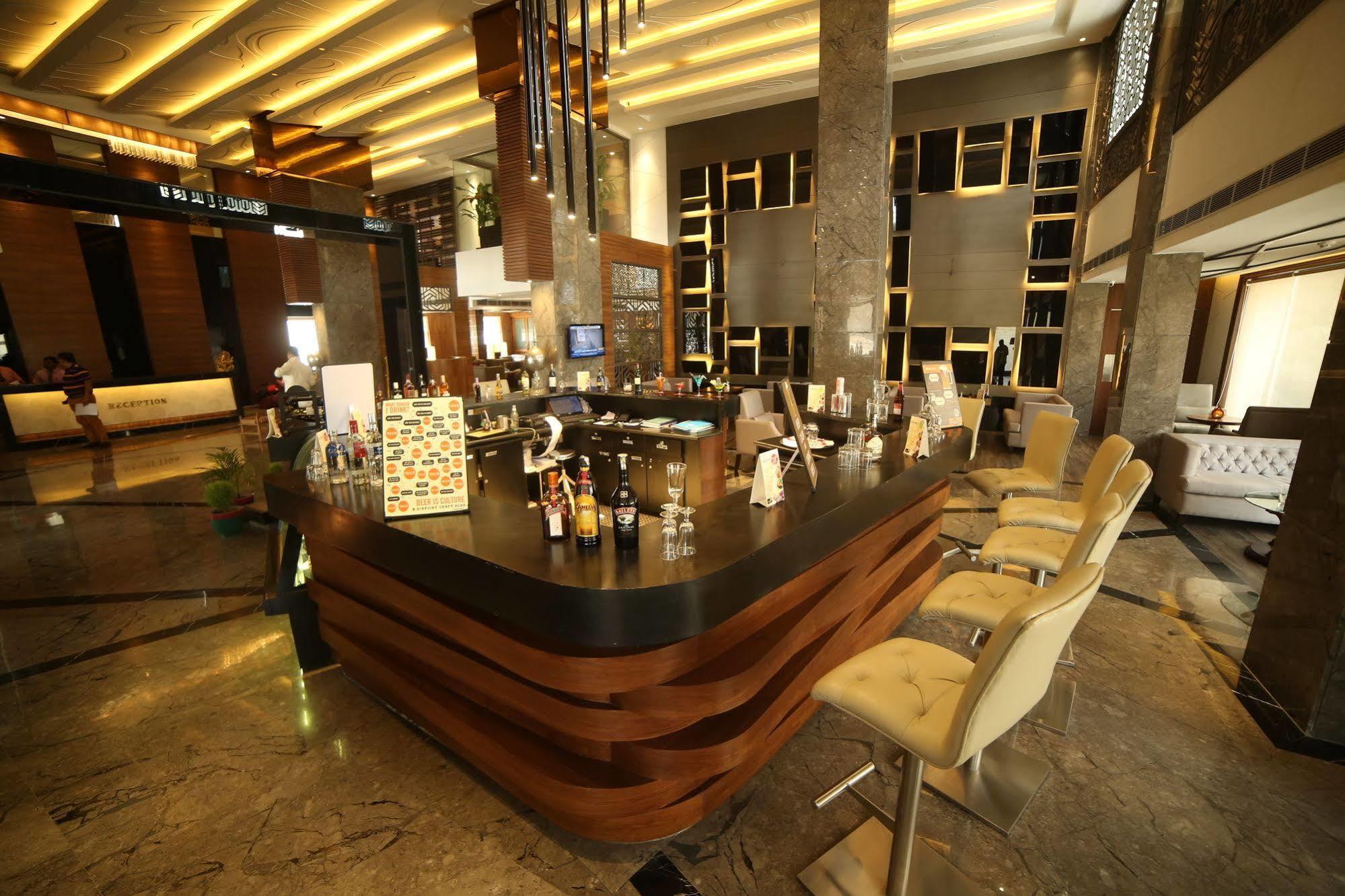 理想塔酒店 瓦拉纳西 外观 照片